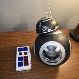 STAR WARS GALAXY’S EDGE DISNEY DROID DEPOT CUSTOM DROID ASTROMECH BB-SERIES !!!